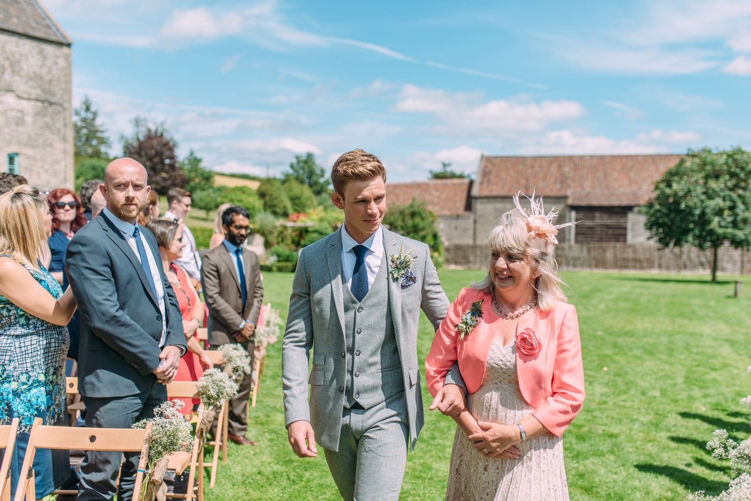 © Anna Pumer Photography outdoor wedding ceremony