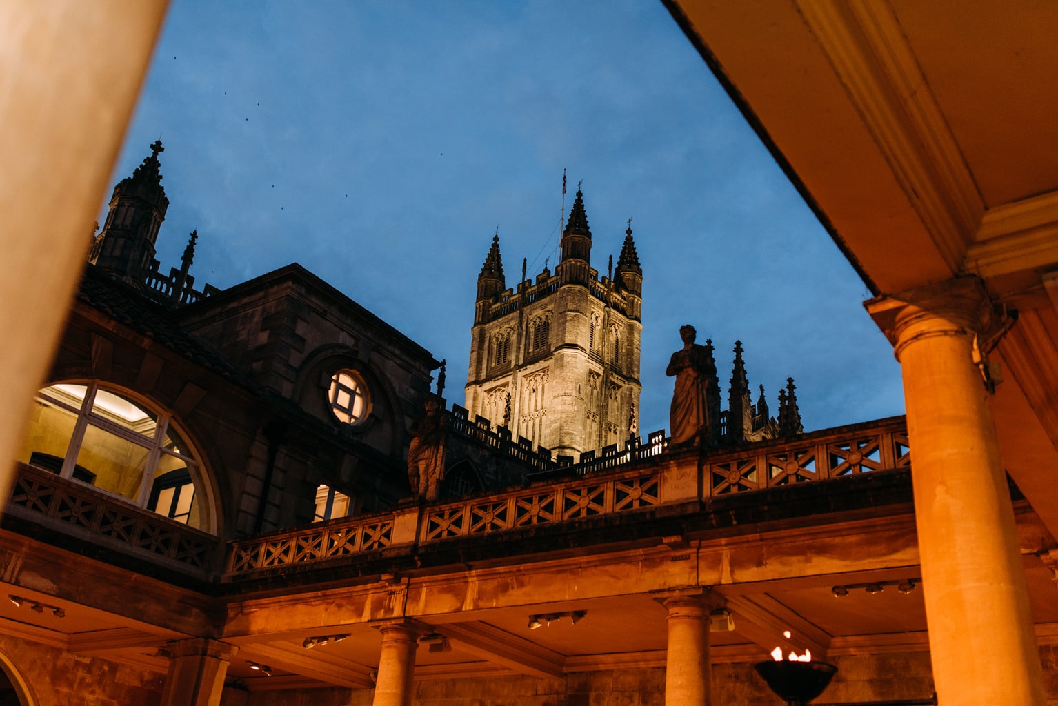 Amanda and Ian Roman Baths Sunset Wedding © Anna Pumer Photography