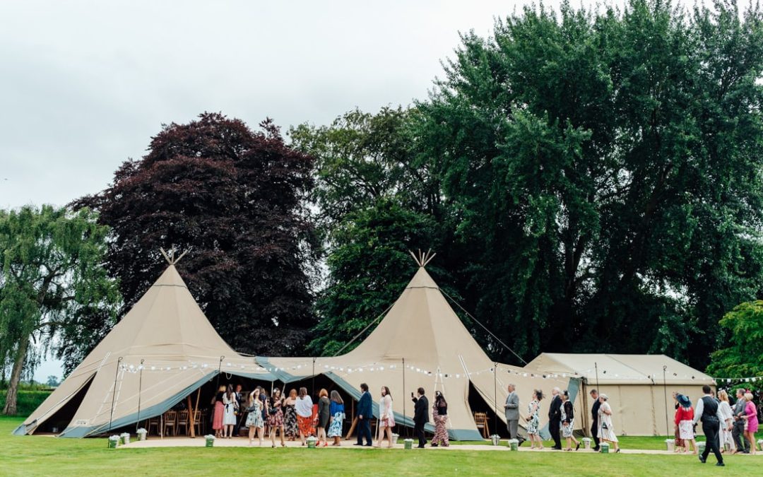 Saltmarshe Hall woodland tipi wedding // Stevie + Dan