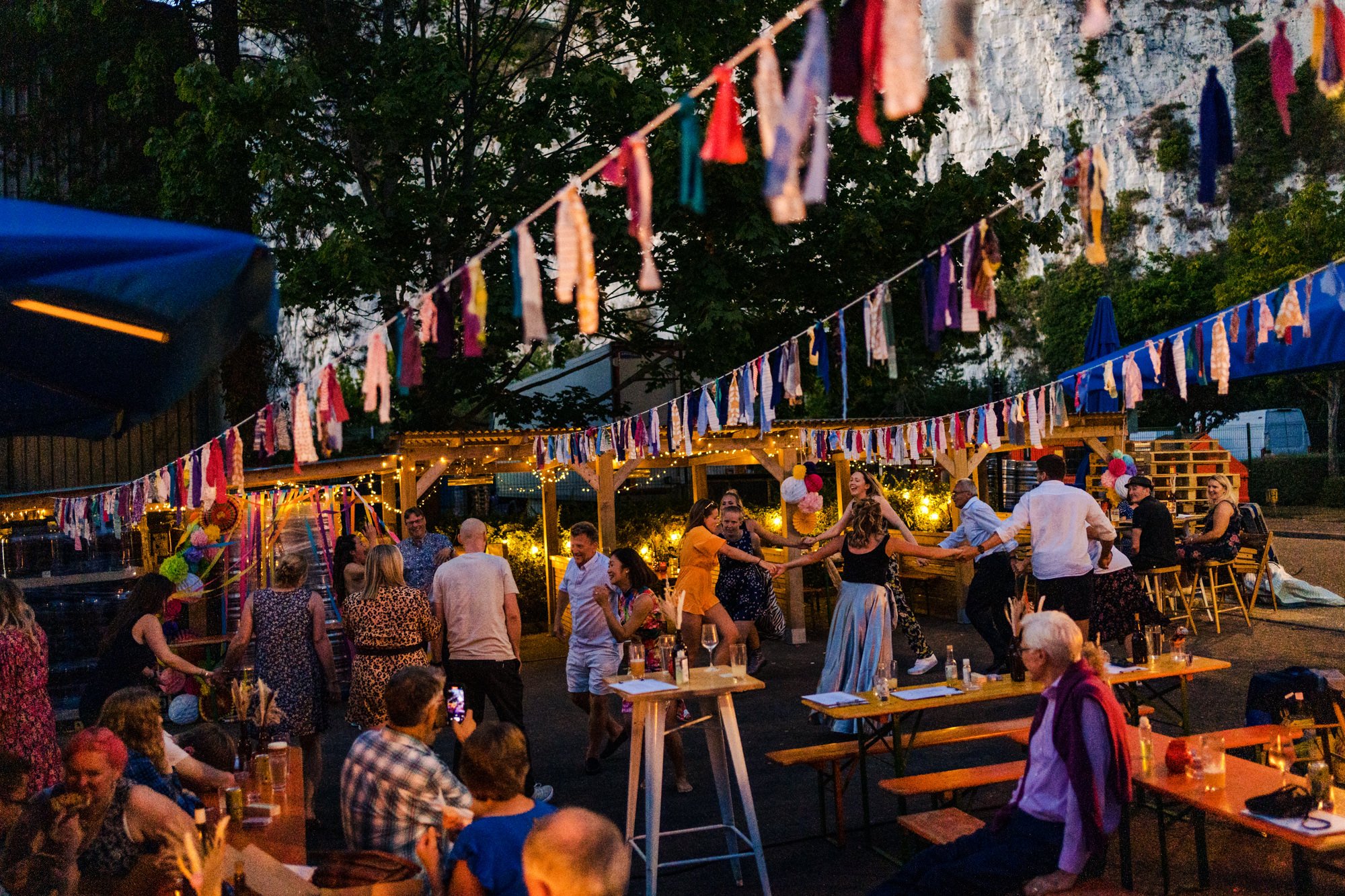 wedding at the bell in ticehurst first dance